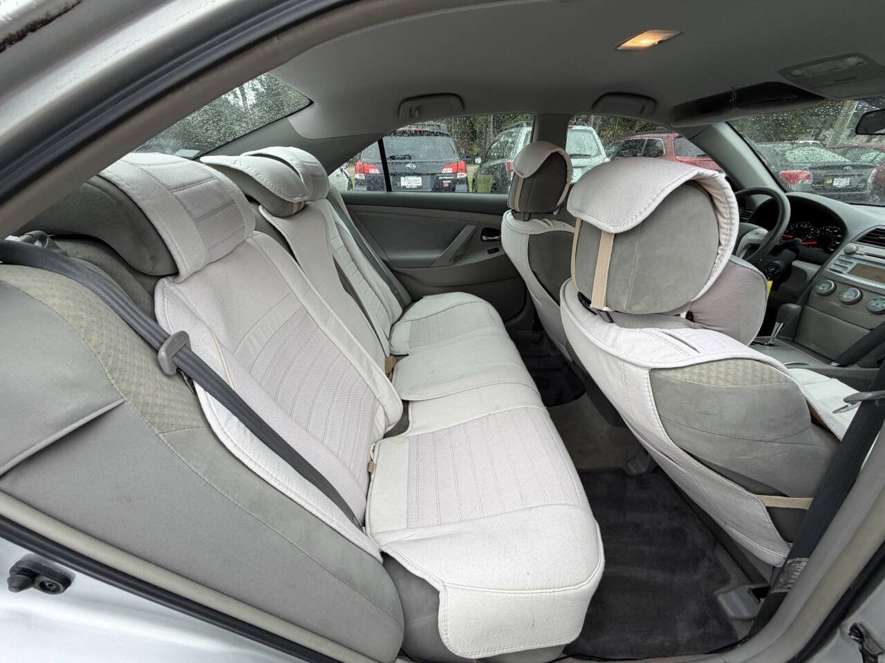 Used 2009 Toyota Camry LE FWD image 11