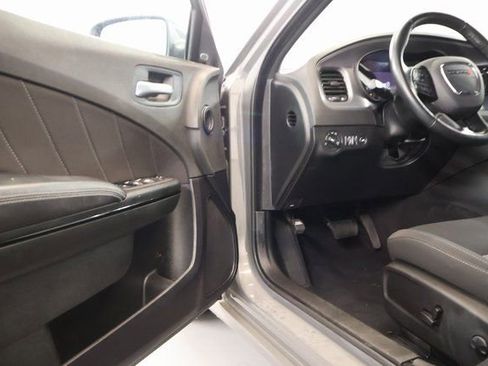Used 2023 Dodge Charger SXT w/ Blacktop Package image 9