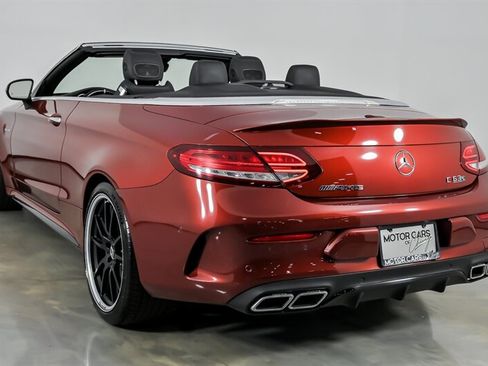 Used 2018 Mercedes-Benz C 63 AMG S w/ Multimedia Package image 10