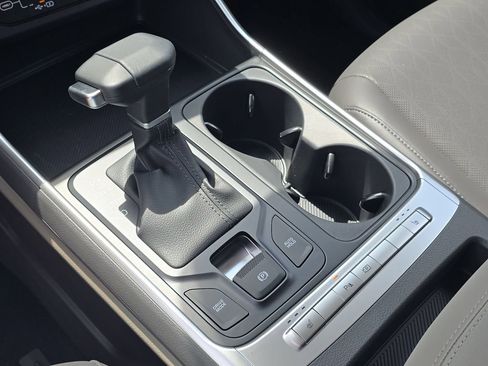 New 2026 Kia Carnival FWD image 26