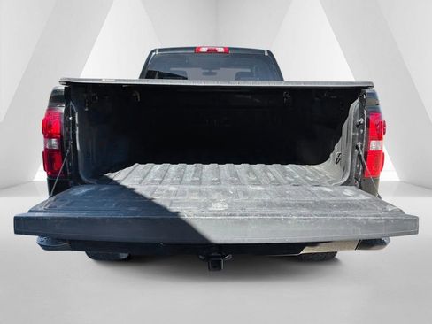 Used 2017 GMC Sierra 1500 SLE image 22