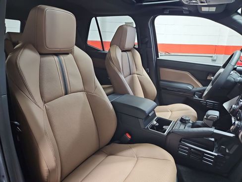 New 2026 Toyota 4Runner Limited image 19