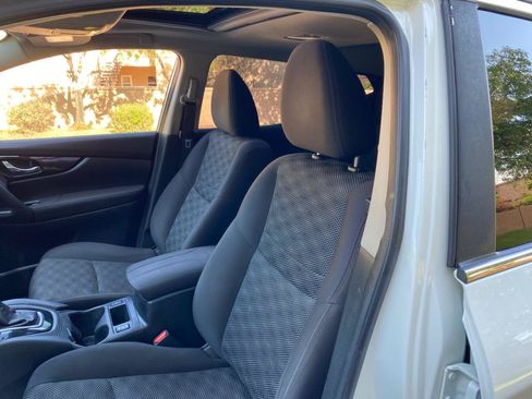 Used 2018 Nissan Rogue Sport AWD image 23