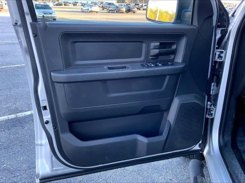 Used 2012 RAM 1500 Express w/ ST Popular Equipment Group image 19