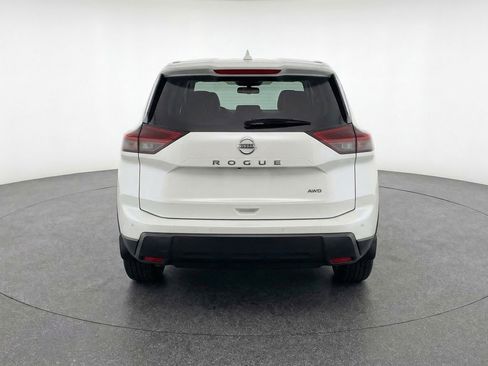 Used 2025 Nissan Rogue SV image 7