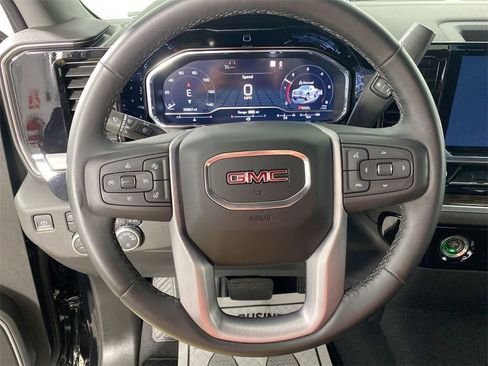Used 2023 GMC Sierra 1500 SLE image 14