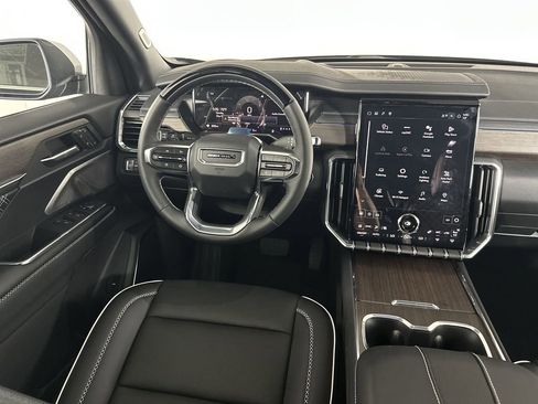 New 2025 GMC Acadia Denali w/ Super Cruise Package image 22
