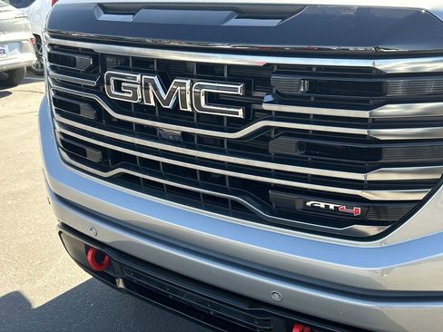 Used 2025 GMC Sierra 1500 AT4 w/ Technology Package image 30