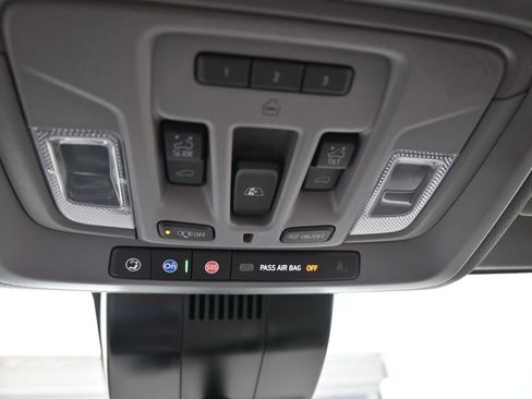 Used 2024 Chevrolet Silverado 1500 LTZ w/ LTZ Premium Package image 38