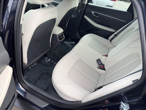 Used 2022 Hyundai Sonata Blue image 11