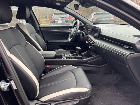 Used 2025 Kia K5 GT-Line image 15