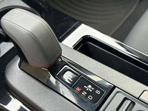 Certified 2023 Toyota Prius Prime FWD image 18