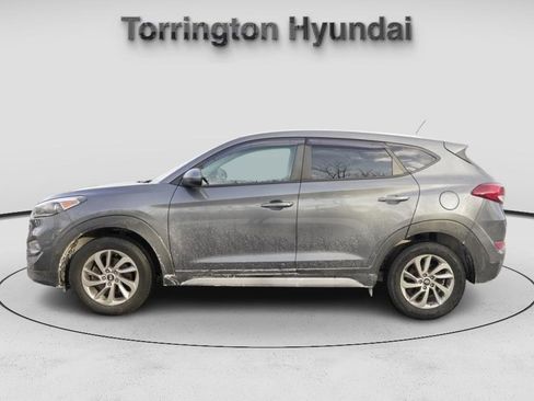 Used 2017 Hyundai Tucson SE image 4