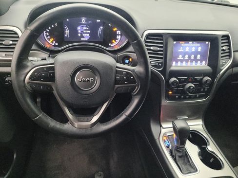 Used 2018 Jeep Grand Cherokee Laredo image 22