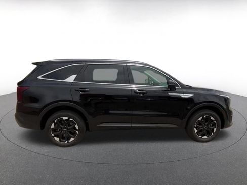 Used 2024 Kia Sorento S AWD/4WD image 16