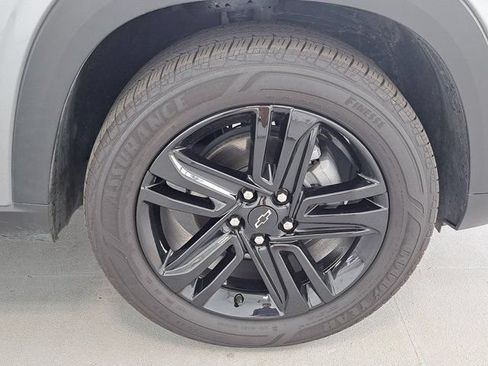Used 2025 Chevrolet Trax ACTIV w/ Driver Confidence Package FWD image 30