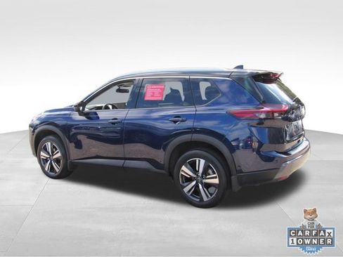 Certified 2025 Nissan Rogue SL w/ SL Premium Package FWD image 10