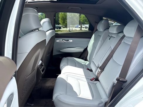 New 2026 Genesis GV70 2.5T Advanced AWD/4WD image 24