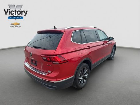 Used 2022 Volkswagen Tiguan SE AWD/4WD image 7