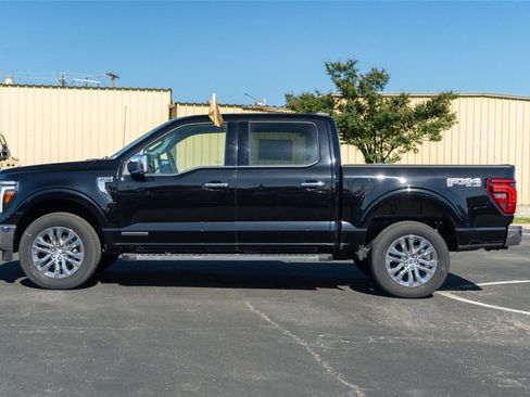 Used 2025 Ford F150 Lariat w/ Equipment Group 501A Mid image 7