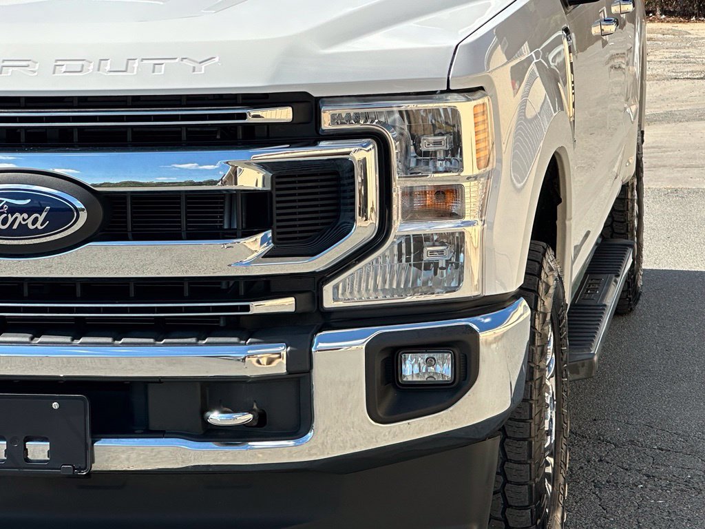 Used 2021 Ford F250 XLT w/ XLT Premium Package AWD/4WD image 44