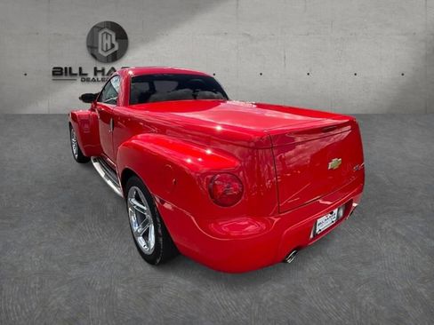 Used 2005 Chevrolet SSR w/ Preferred Equipment Group RWD image 7