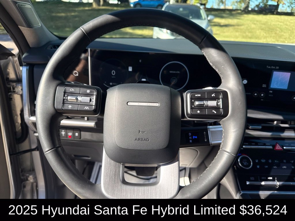 Used 2025 Hyundai Santa Fe Limited FWD image 27