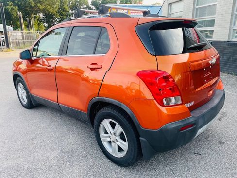 Used 2015 Chevrolet Trax LT w/ LT Sun and Sound Package image 7