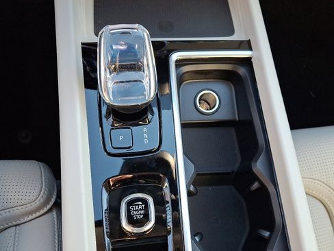 New 2026 Volvo XC60 T8 Ultra w/ Protection Package Premier image 10