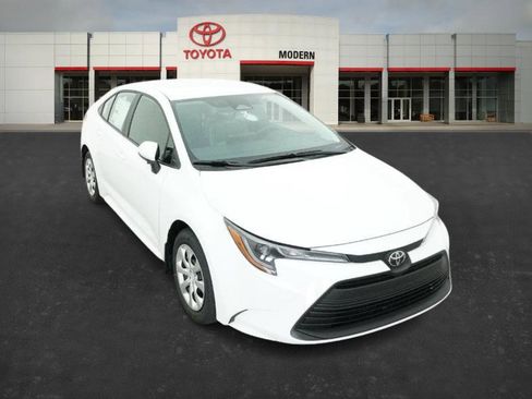 New 2026 Toyota Corolla LE image 32