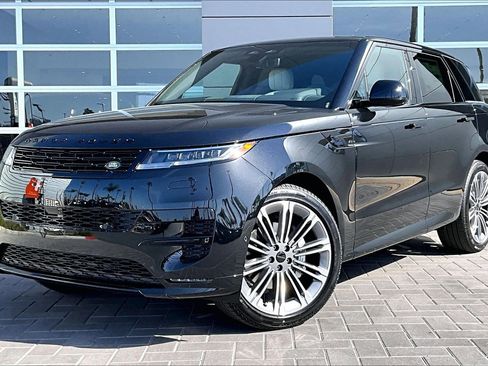 New 2026 Land Rover Range Rover Sport Dynamic SE image 1