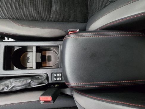 Used 2016 Subaru Crosstrek 2.0i Premium w/ Special Edition image 27