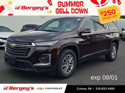 Used 2023 Chevrolet Traverse LT