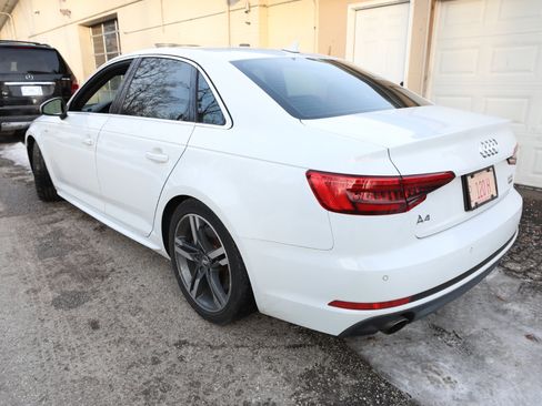 Used 2017 Audi A4 2.0T Premium Plus w/ Premium Plus Package image 10