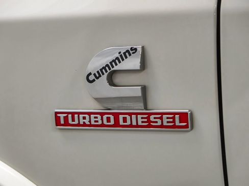Used 2022 RAM 3500 Limited AWD/4WD image 52