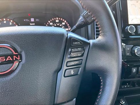 Used 2024 Nissan Titan PRO-4X w/ Pro-4x Convenience Package image 12