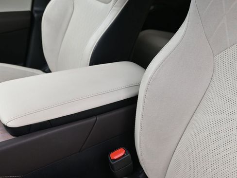 Used 2023 Lexus RX 350 AWD w/ Accessory Package image 20