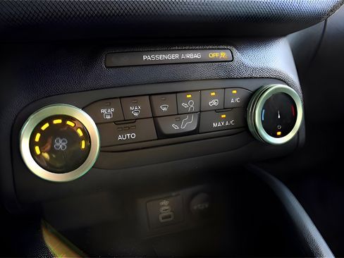 Used 2023 Ford Bronco Sport Big Bend image 34