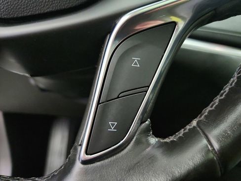 Used 2019 Cadillac XT5 Premium Luxury image 29