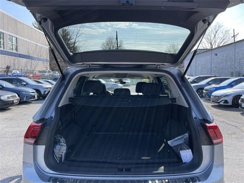 Used 2024 Volkswagen Tiguan S image 29