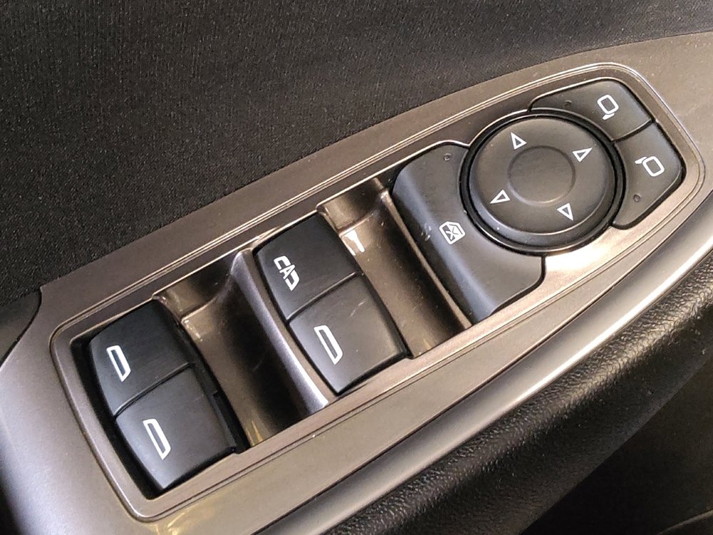 Used 2023 Chevrolet Malibu LT FWD image 27
