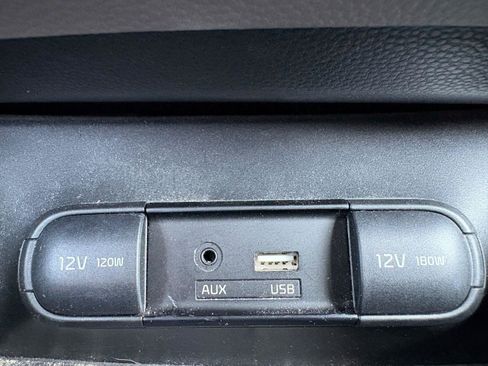Used 2018 Kia Soul w/ Option Group 020 FWD image 26