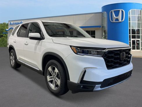 New 2025 Honda Pilot EX-L image 9