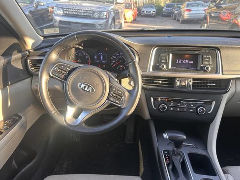 Used 2016 Kia Optima LX image 5