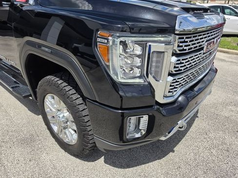 Used 2022 GMC Sierra 2500 Denali AWD/4WD image 10