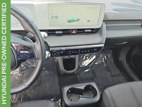 Certified 2024 Hyundai Ioniq 5 SEL RWD image 23
