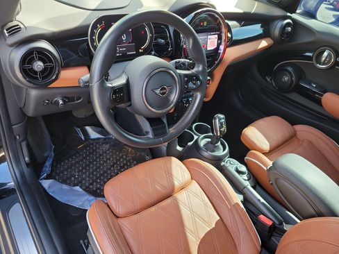 Used 2024 MINI Cooper S FWD image 13
