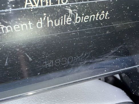 Used 2025 GMC Yukon Elevation w/ LPO, Elevation Black Package image 4