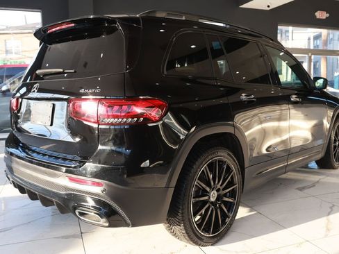 Used 2023 Mercedes-Benz GLB 250 4MATIC image 8