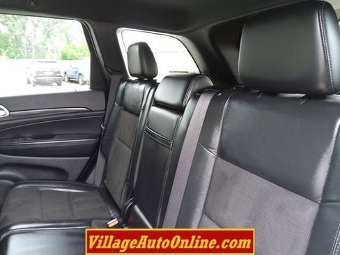 Used 2020 Jeep Grand Cherokee Altitude image 23